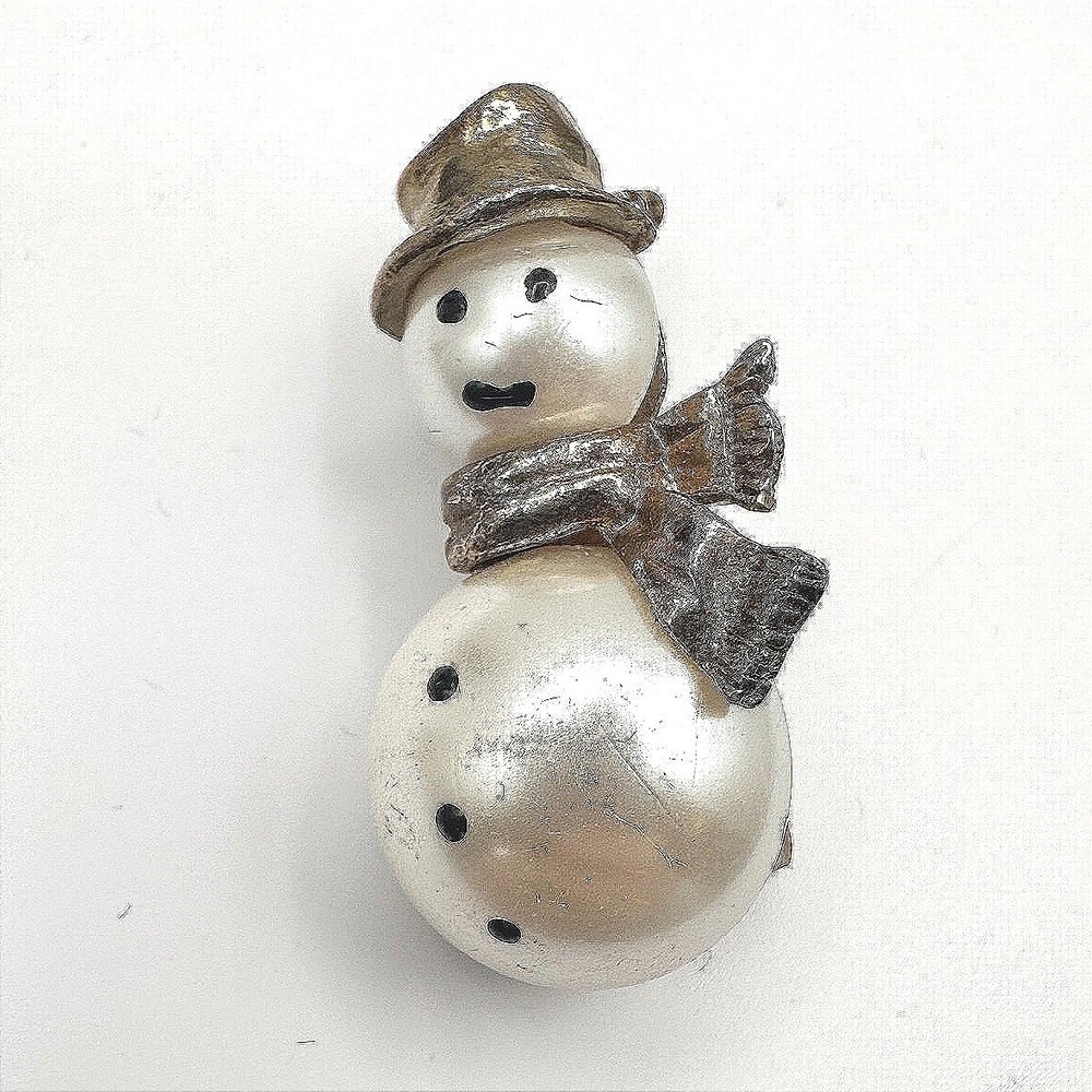 Vintage 80s 90s Snowman Brooch Pin Faux‎ Pearl Gold Tone Christmas Jewelry Y2K